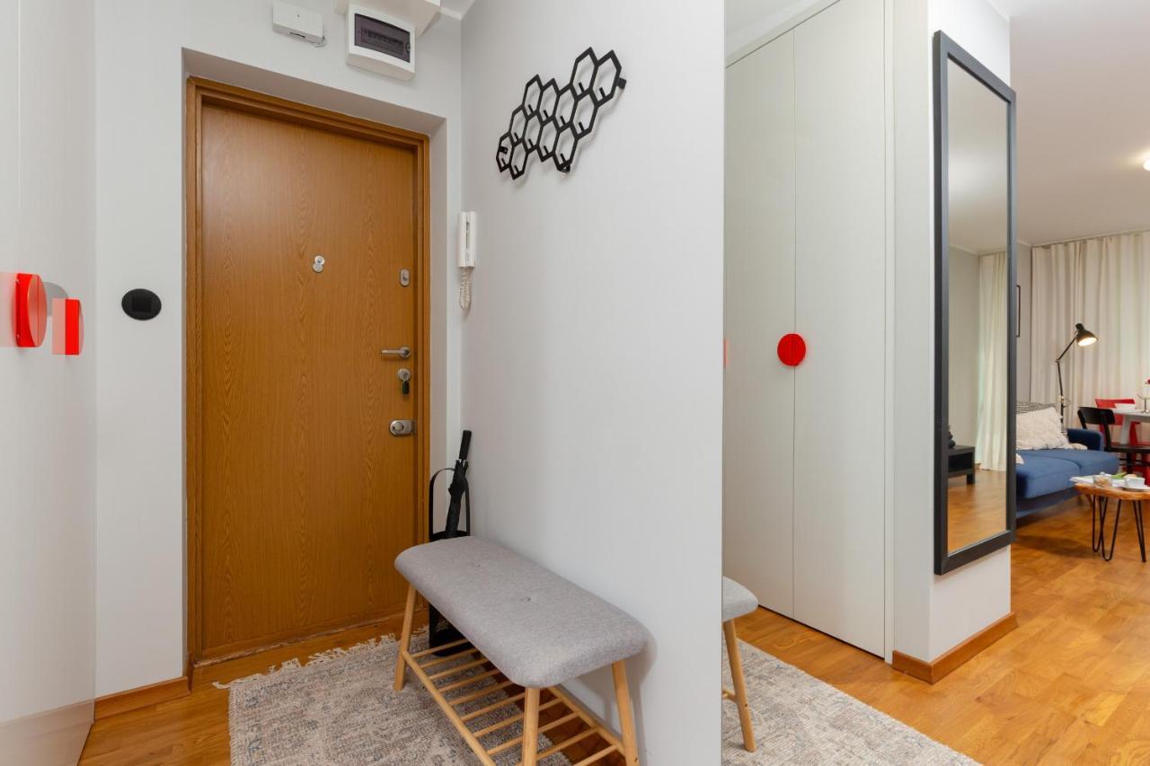 Central Apartment Solec Wilanowska By Noclegi Renters Варшава Экстерьер фото